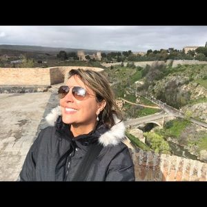 Meet your Posher, Marilia